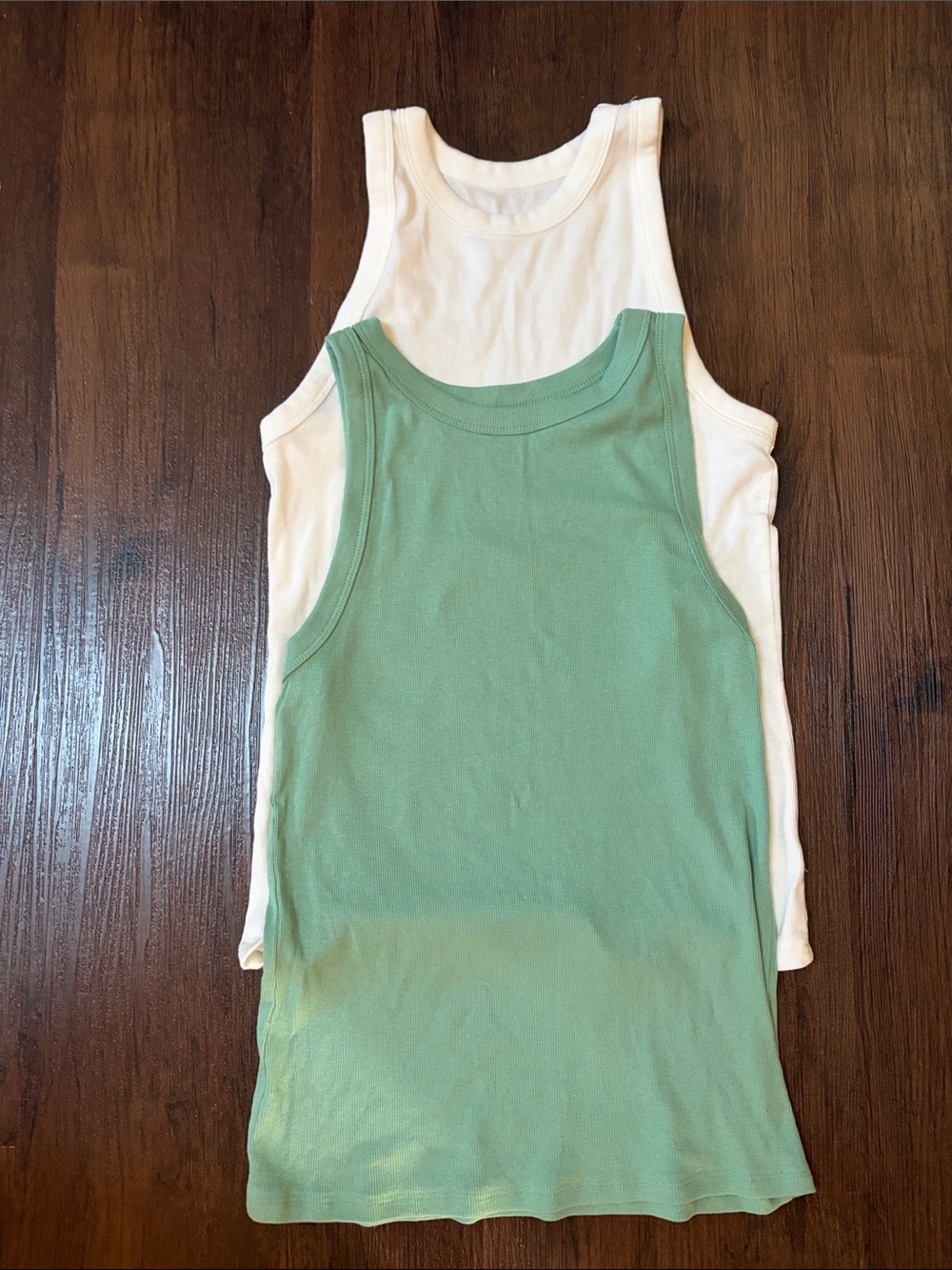 a new day White & Green Tank Top Duo women’s size L. Like new